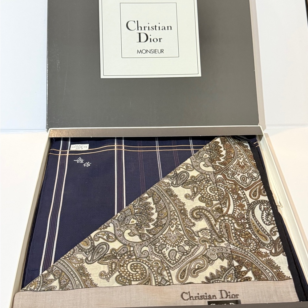 Dior Navy and Beige Pocket Square Set cotton barandnew